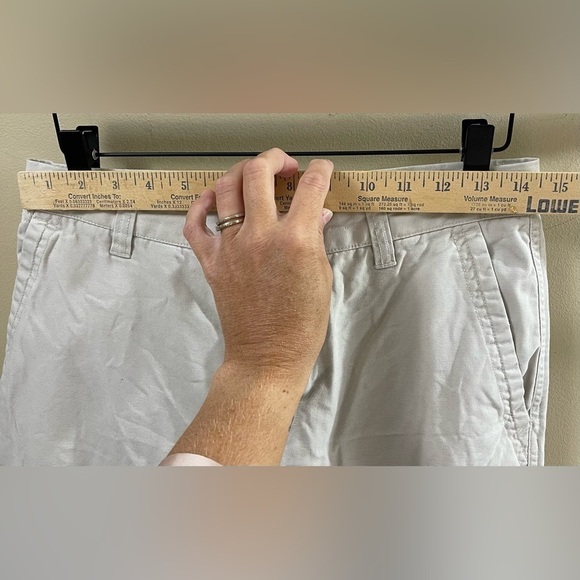 Columbia Pants Women's Beige Straight Leg Khaki Hiking Pants  (29 x 31) - Picture 10 of 11